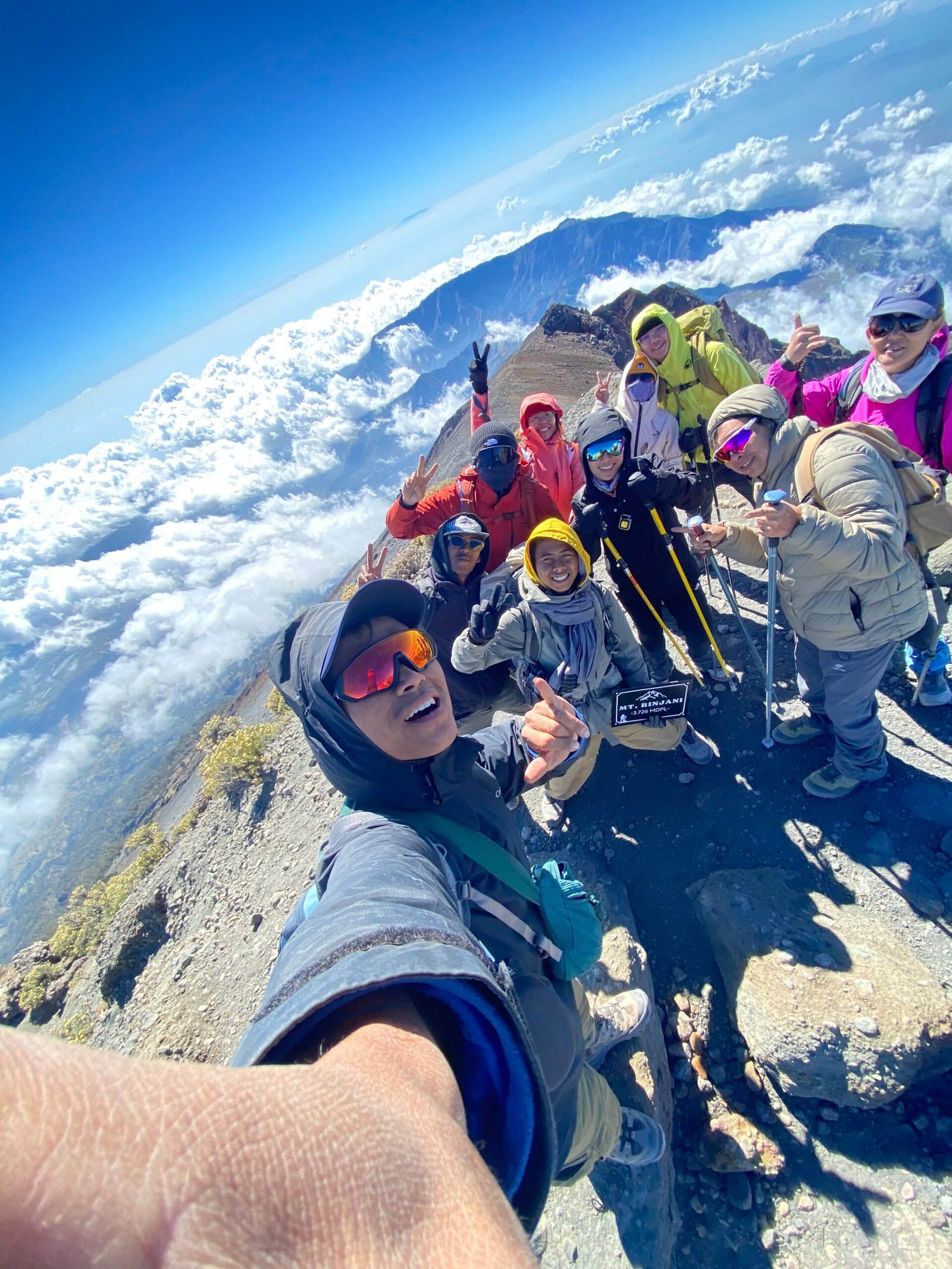 Rinjani Trekking 4D3N via Sembalun to Senaru